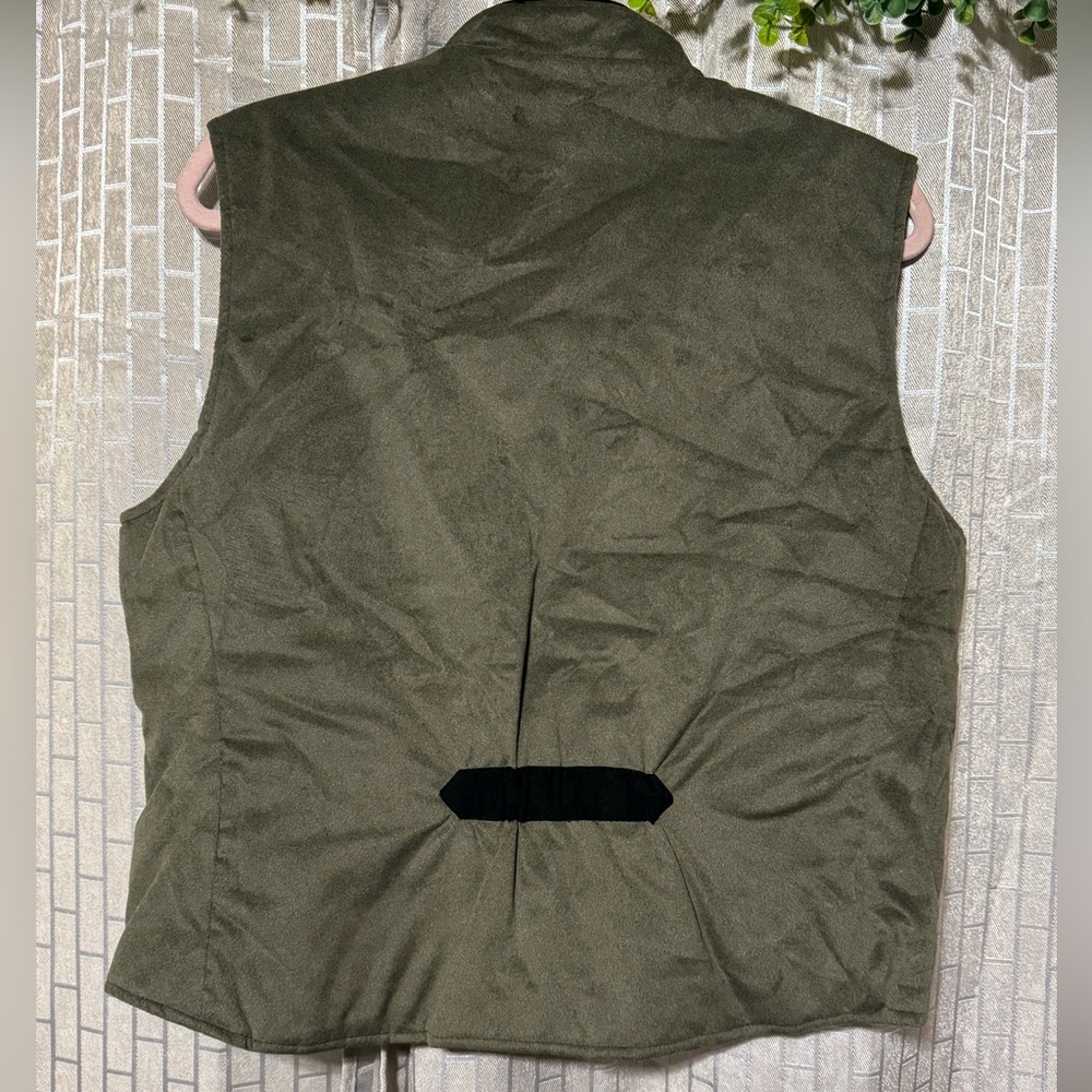 EQ Equestrian Riding Vest - Picture 2 of 9